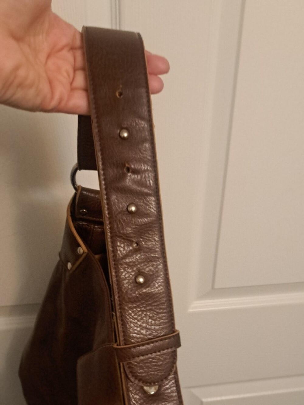 Matt & Nat Large Brown Faux Leather Slouchy Hobo Shoulder Bag - Picture 5 of 8